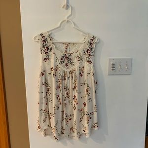 Mason & Belle crochet and lace tank top.